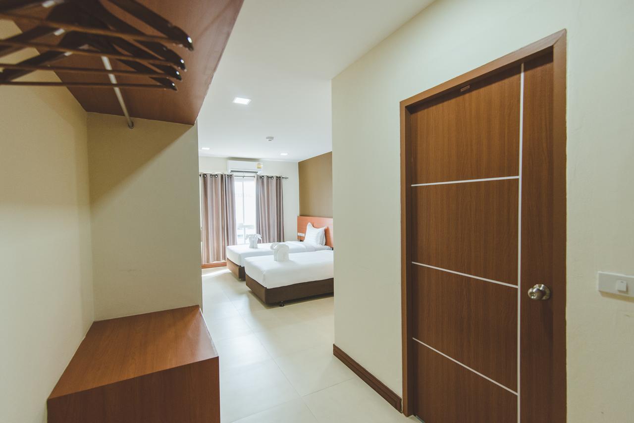 deVloft hotel Korat Nakhonratchasima Buitenkant foto