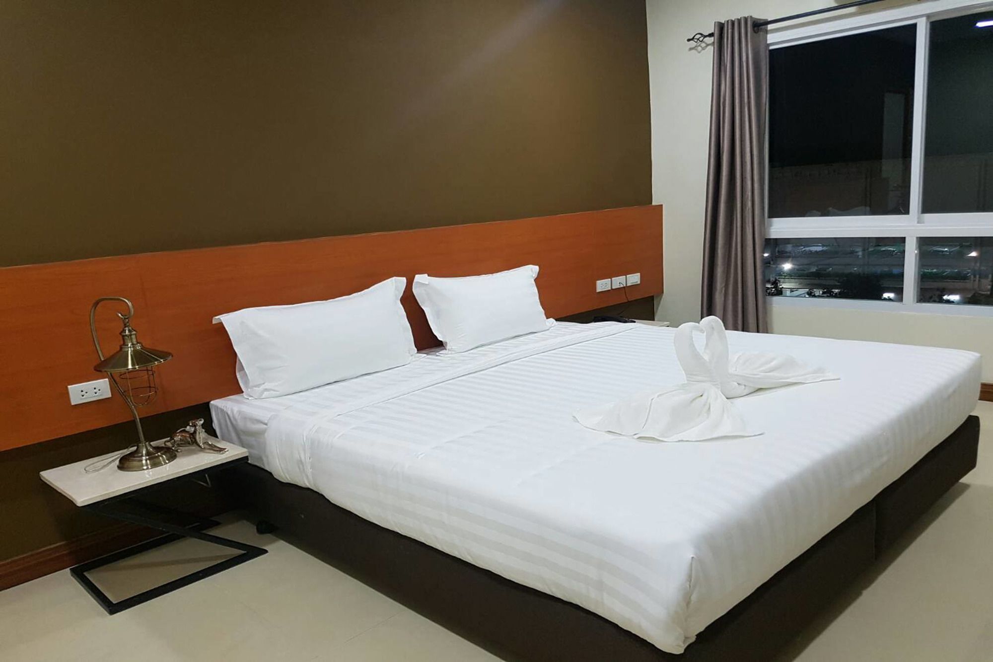 deVloft hotel Korat Nakhonratchasima Buitenkant foto